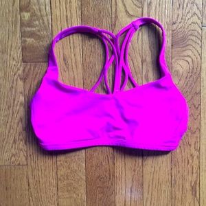 Lululemon ladies size 4 pink sports bra.